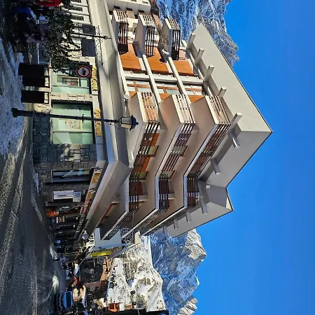 3 Bedrooms In The Heart Of Cervinia