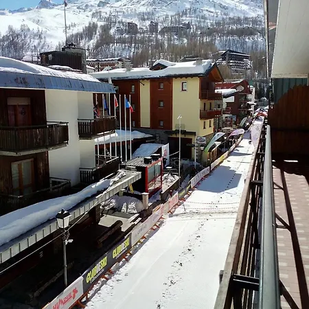 아파트 3 Bedrooms In The Heart Of Cervinia *