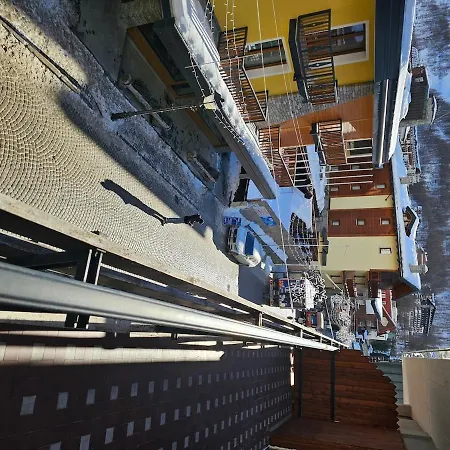 아파트 3 Bedrooms In The Heart Of Cervinia