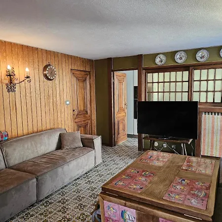 3 Bedrooms In The Heart Of Cervinia 아파트 브루일서비니아