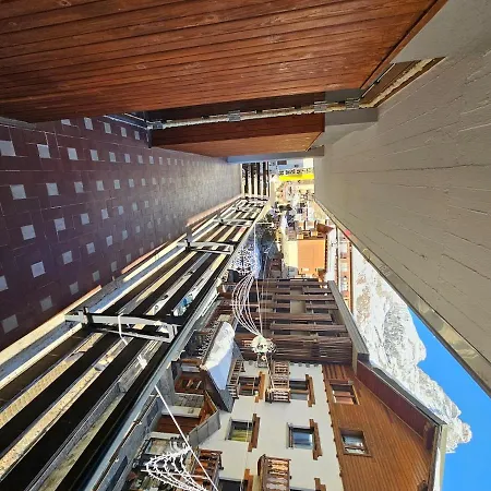 3 Bedrooms In The Heart Of Cervinia 브루일서비니아